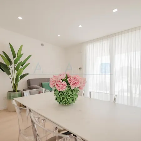 Apartment Wave Island Tent A23